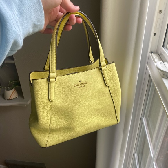 kate spade Handbags - Kate Spade Purse